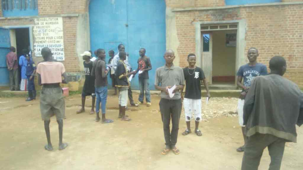 Grâce présidentielle en Ituri : une quarantaine de détenus libérée de la prison de&nbsp;Mambasa