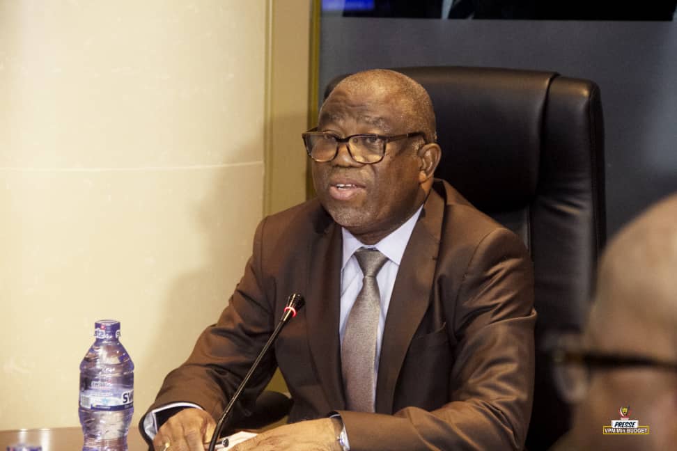 Fake news : le VPM Mayo n&rsquo;a rien répondu à l&rsquo;Honorable Kabund (Cellule de&nbsp;communication)