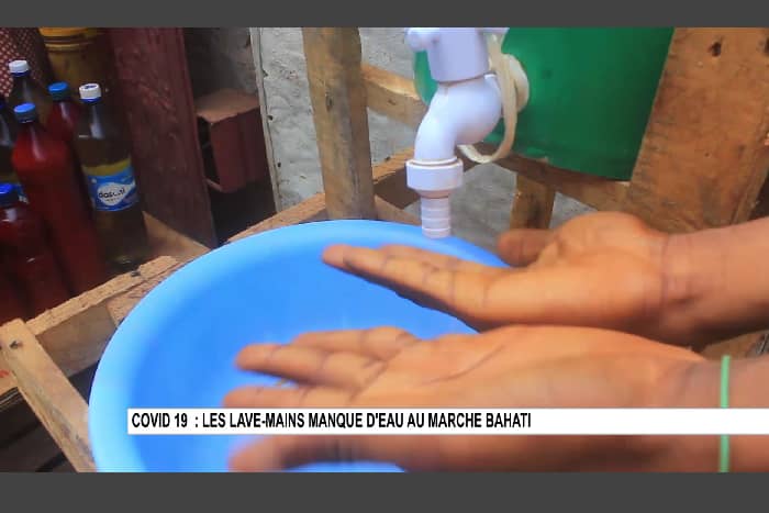 Lutte contre le Covid-19 à Kasumbalesa : manque d&rsquo;eau dans des  lave-mains installés au marché Bahati&nbsp;(constat)