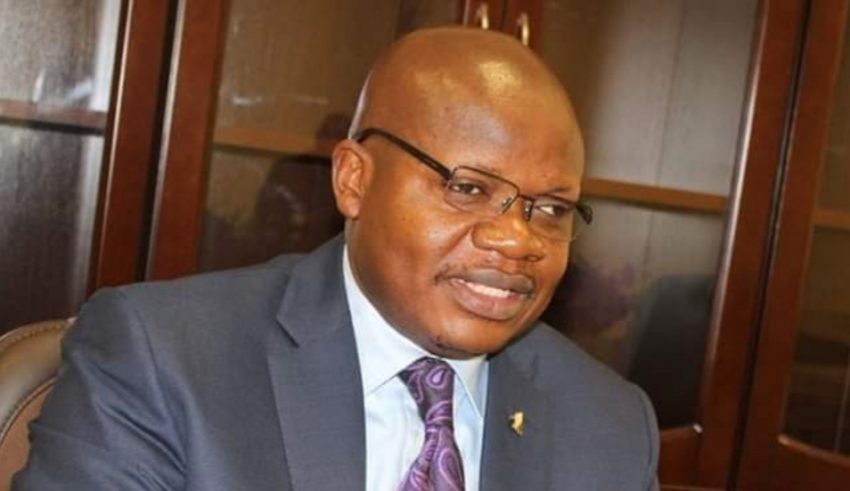 ESU : Le ministre Thomas Luhaka confirme le report de la rentrée&nbsp;académique