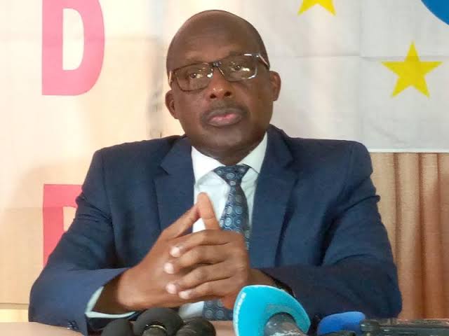 Assemblée nationale : Lutundula accuse le bureau de Mabunda de bloquer sa proposition de loi sur la réforme de la&nbsp;CENI