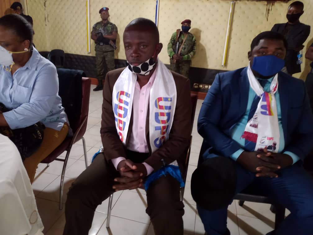 Haut-Katanga: les émissaires de Félix Tshisekedi ont échangé avec les cadres de l&rsquo;UDPS/Kasumbalesa sur la contrebande douanière de&nbsp;bilanga.