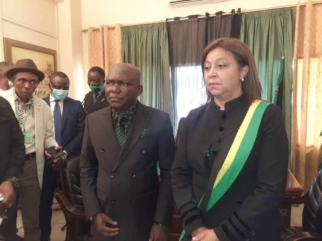 Football/Vclub : passation de pouvoir entre Gabriel Amisi et Bestine&nbsp;Kazadi