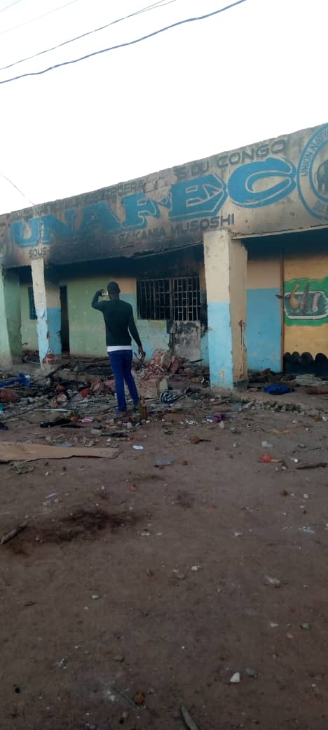 Kasumbalesa : deux morts dans les affrontements UDPS-UNAFEC (société&nbsp;civile)