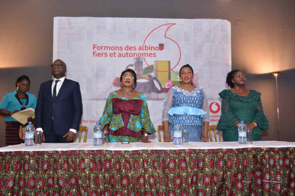 Entrepreneuriat : grâce à Vodacom Congo, les albinos apprennent les techniques de fabrication de produits cosmétiques bio pour leurs&nbsp;peaux