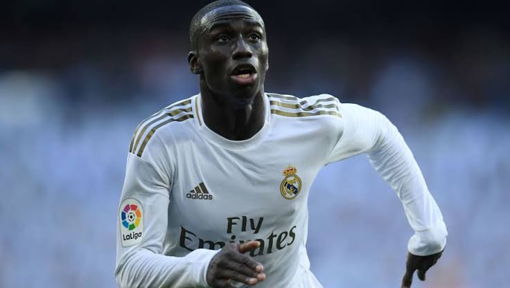 Accusé de huits viols, Benjamin Mendy devant la justice&nbsp;anglaise