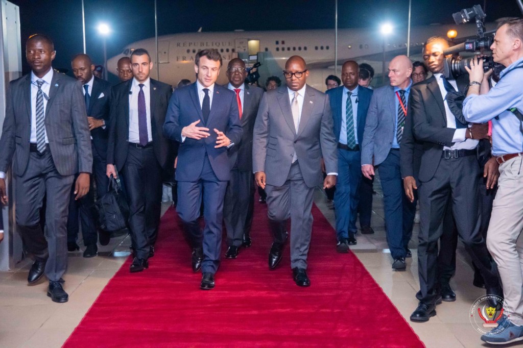 France – Afrique : Emmanuel Macron est arrivé à Kinshasa&nbsp;!